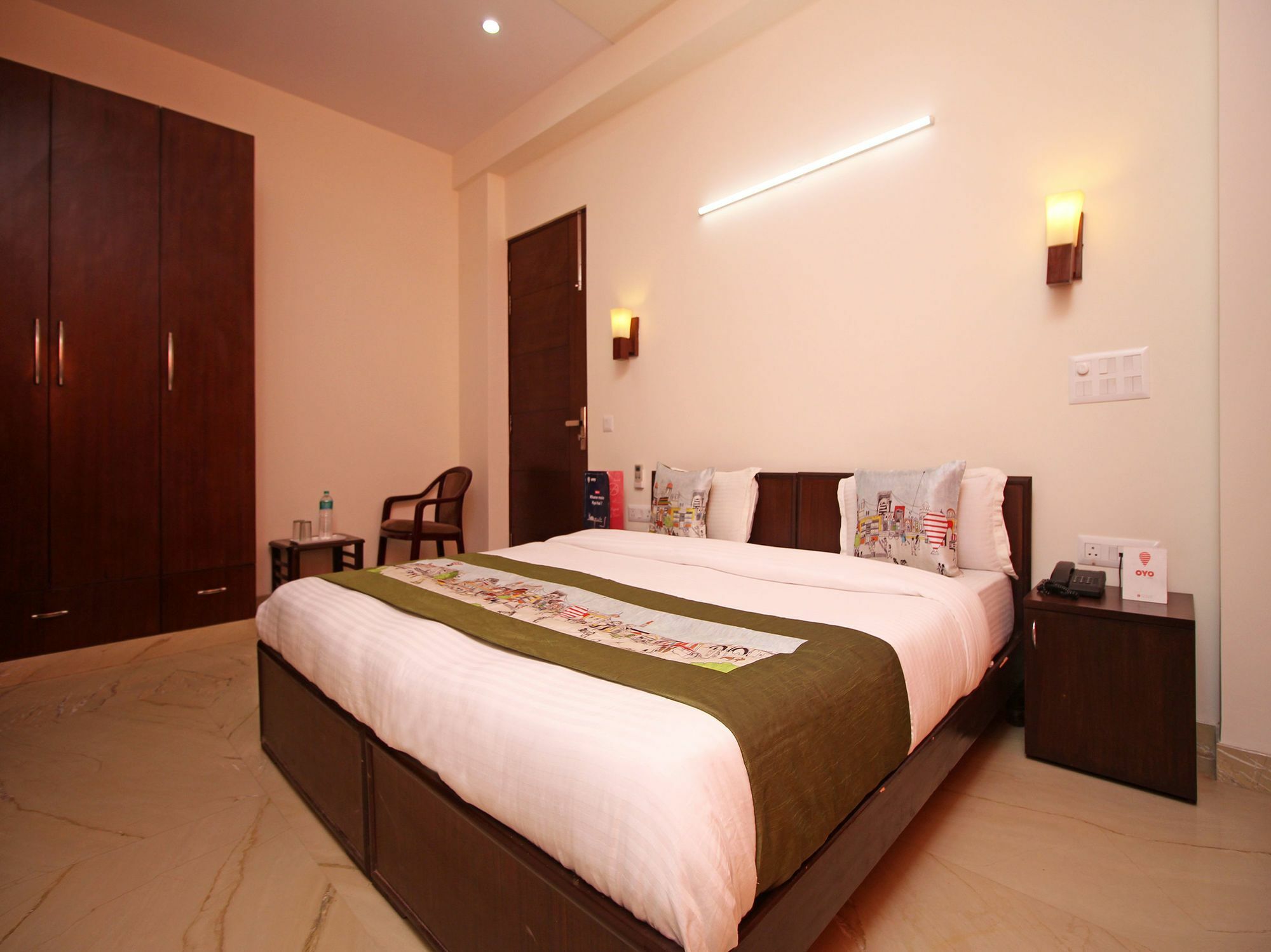 Fabhotel Mannat Residency Sec 52 Gurgaon Exterior foto